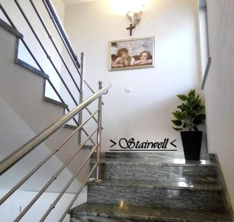 House White Stone Split Apartamento Podstrana Exterior foto