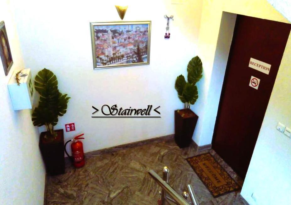 House White Stone Split Apartamento Podstrana Exterior foto