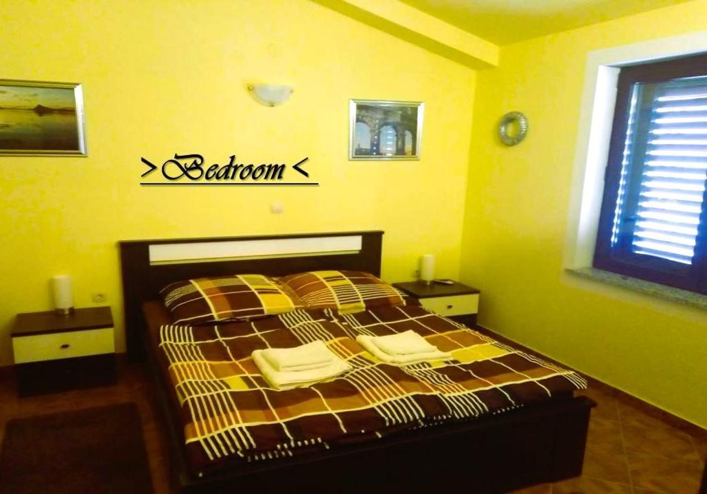 House White Stone Split Apartamento Podstrana Quarto foto