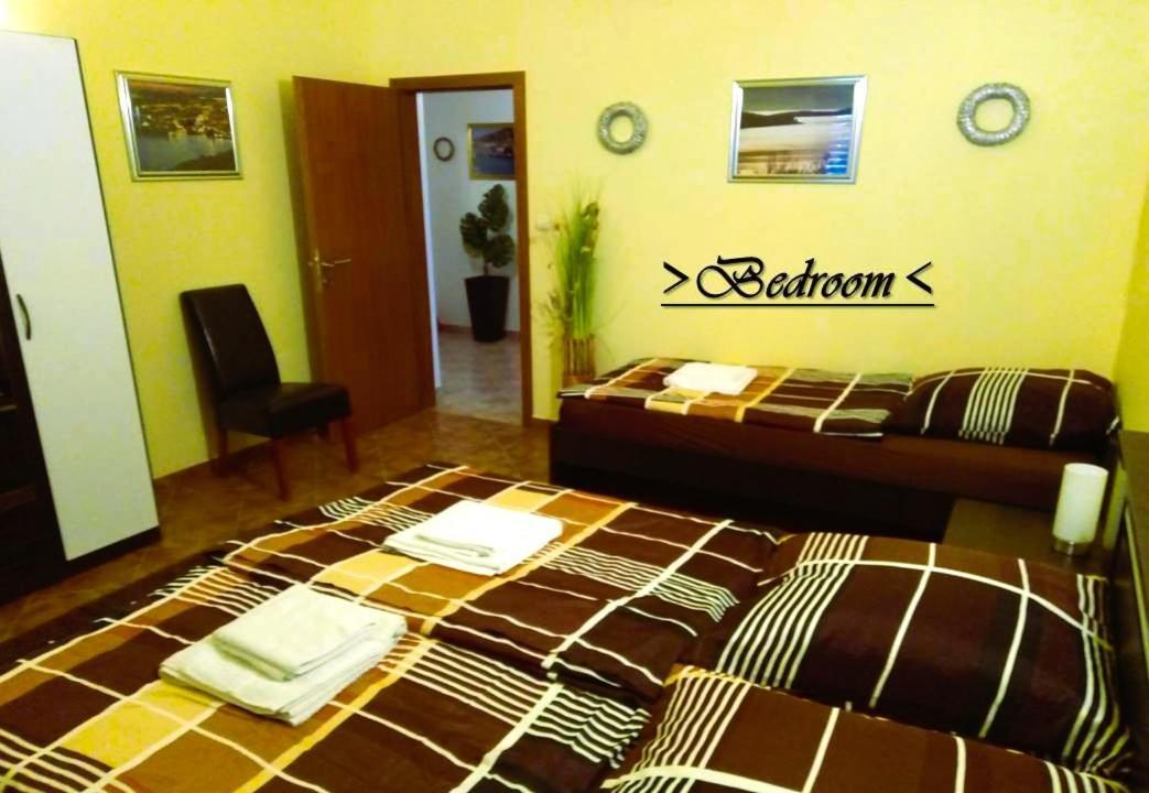 House White Stone Split Apartamento Podstrana Quarto foto